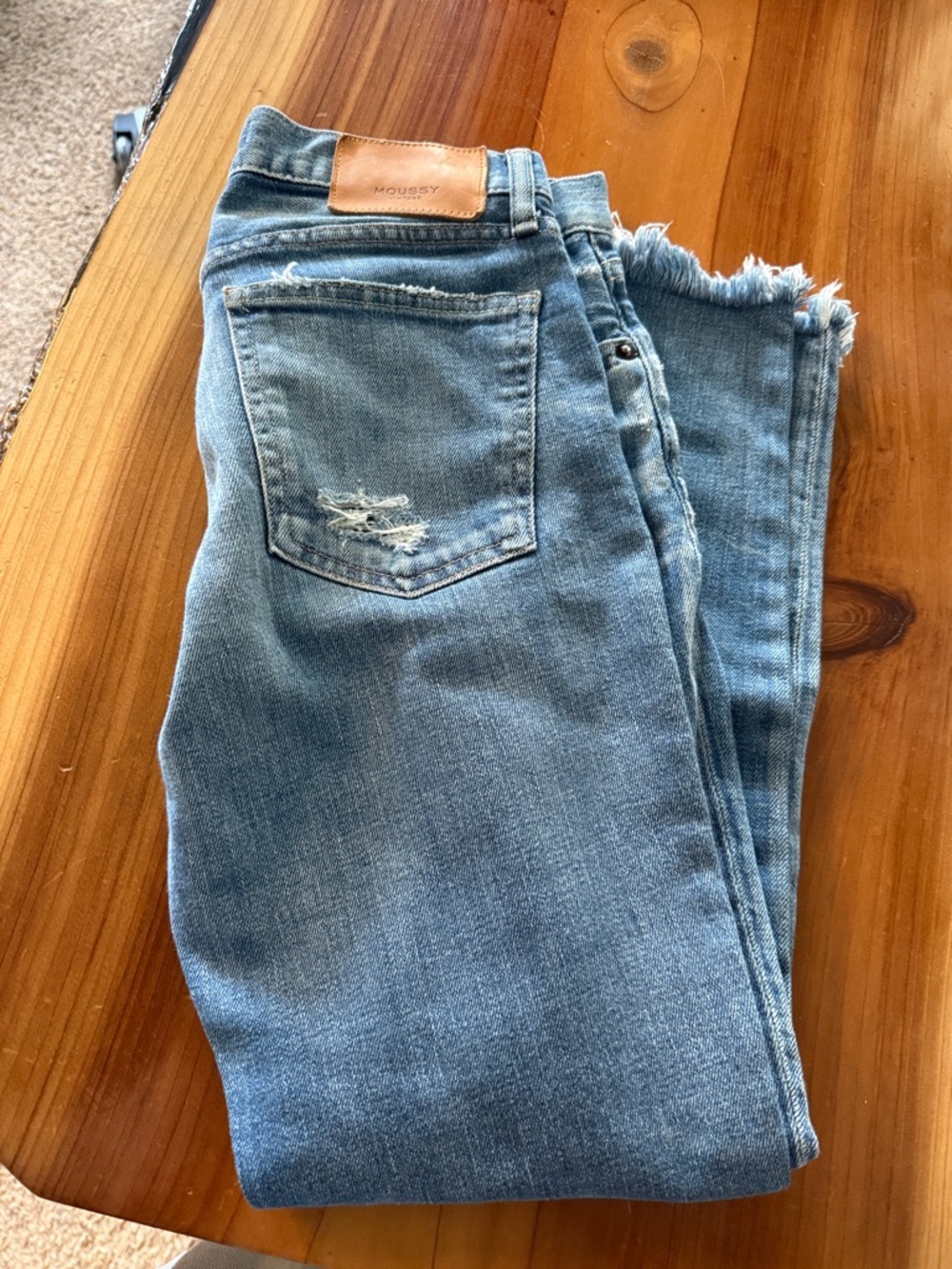 Moussy Light Blue Frayed Ankle Crop Jeans